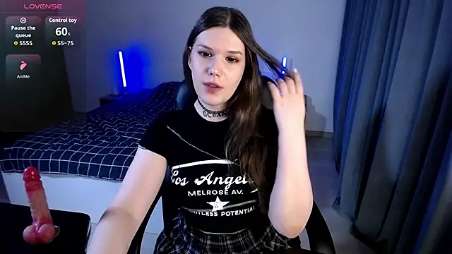 Chat +18 de MicheleDoll ao vivo