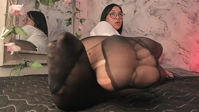 Bella_desi_ Chat XXX in diretta