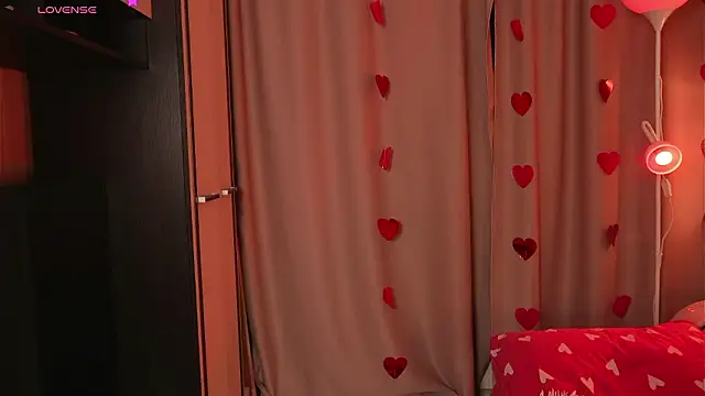 jenniferonlyforu Chat XXX live