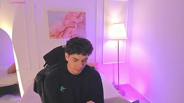 Axel_Creed – Kamerová šou