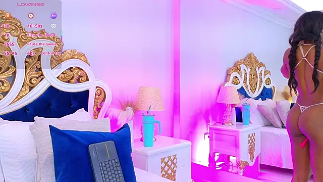 AshleyFerri: онлайн-секс-чат