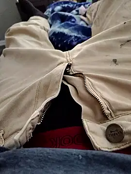 ellovol: διαδικτυακό σόου στην κάμερα