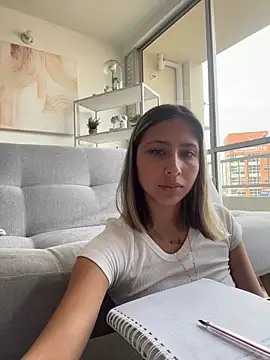 Chat +18 de Ameellie ao vivo