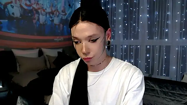 Dasha_WEYT's Webcam Show