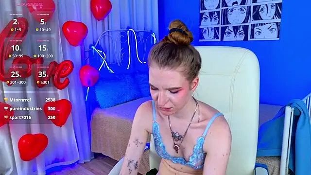 VioletShine's Live XXX Chat