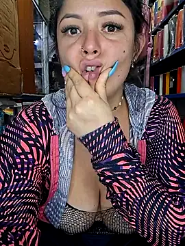 Niidia Chat XXX in diretta