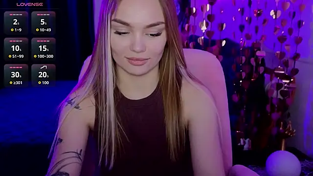 KitsyMoore Live XXX-Chat