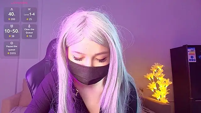 akioramy élő XXX-chatje