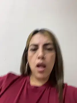 Chat XXX en directo de Paulinaa_bella