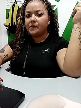 SweettSin's Live XXX Chat