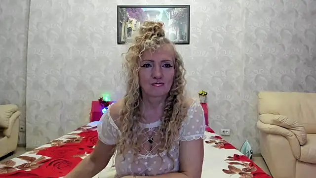 TrueFoxyyy Webcam-Show