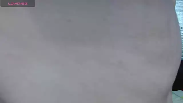 دردشة EMILY-NESSA الجنسية المباشرة