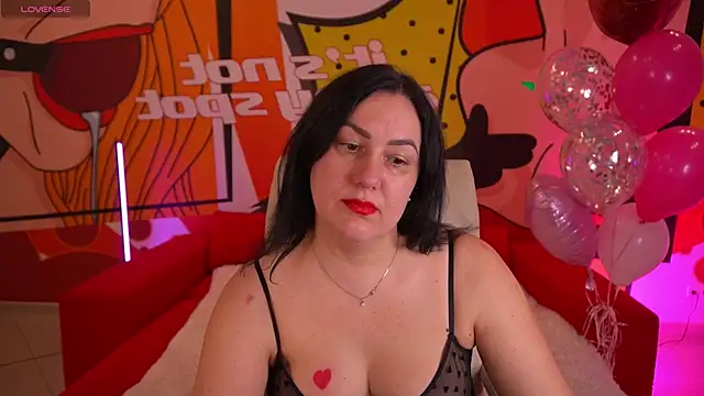 VelvetLuck élő XXX-chatje