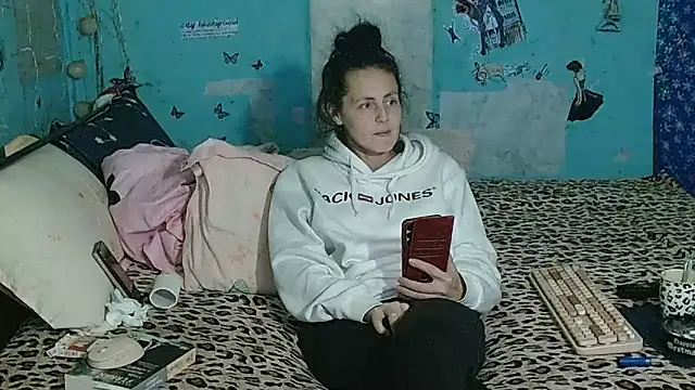 brighteyes77 live XXX chat