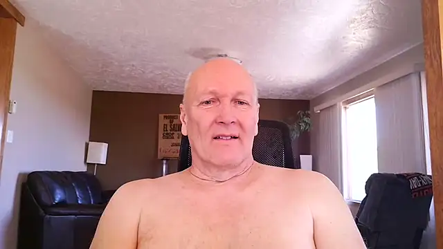 BasicAnt élő XXX-chatje