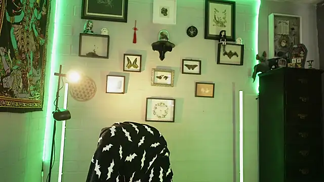 دردشة insania_9999_ الجنسية المباشرة