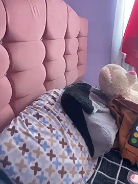 Miaa_coopeer Chat XXX in diretta