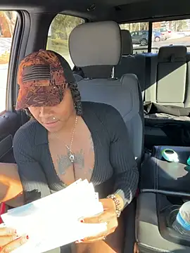 HaloRodeoLover2 Live XXX Chat