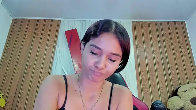 Chatroom XXX en direct de MarianaManzur