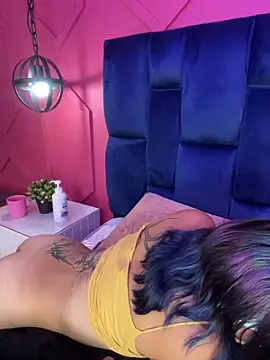 Namii_cute Adlı Modelin Canlı XXX Sohbeti