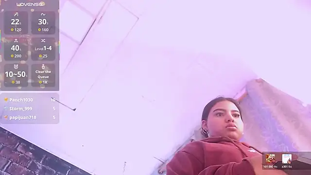 MariyaNovakie Adlı Modelin Canlı XXX Sohbeti