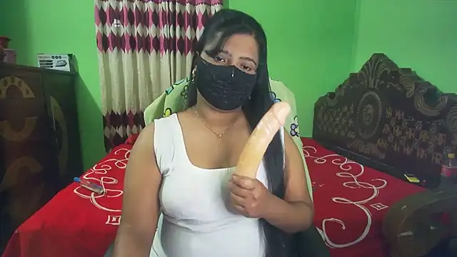 BengaliQueenStar Chat XXX in diretta