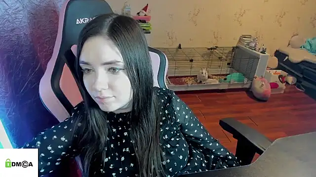 แชท XXX สดของ Crazy_forest_fairy