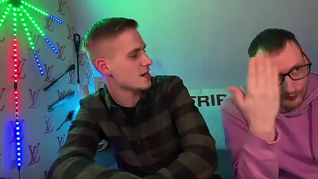 Cookieboy88 Adlı Modelin Canlı XXX Sohbeti