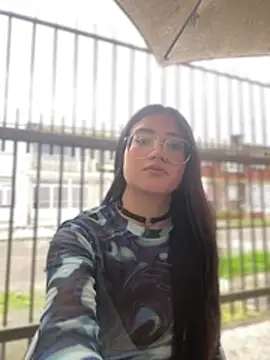 StrawberryPink_ লাইভ XXX চ্যাট