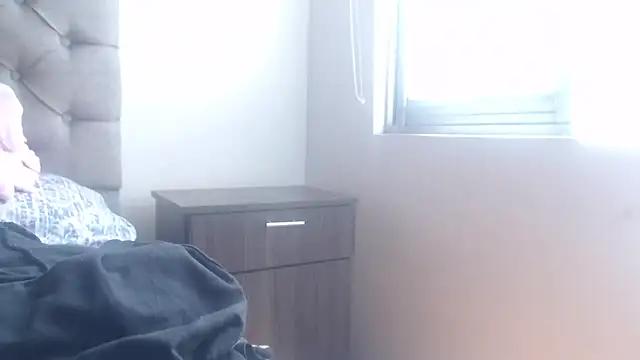 sabrina_v_: онлайн-секс-чат