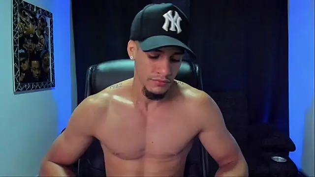 jhonnysnow17のライブXXXチャット