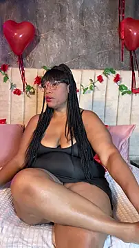 XXX chat uživo modela AranzalatinBlaks1