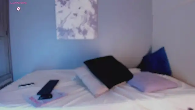 Anny-Cute élő XXX-chatje