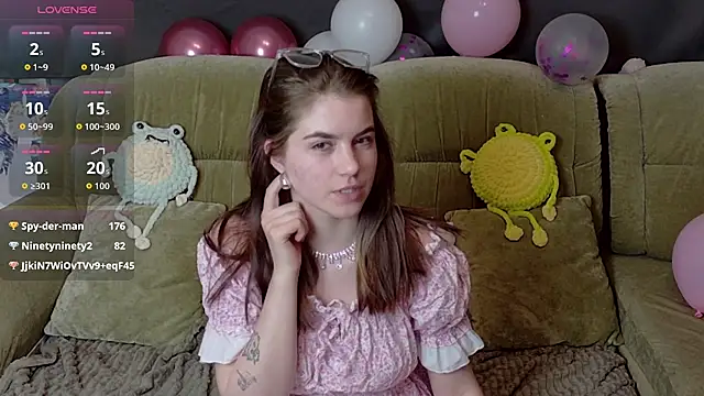 ElzaBlisのライブXXXチャット