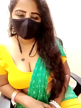 tamil_Vennila Live XXX-Chat