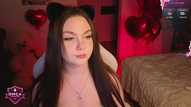 KaterinaWaveのライブXXXチャット