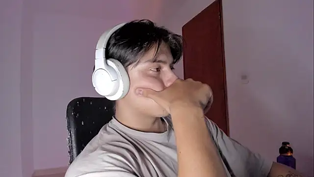 Giordano_Russo Chat XXX live