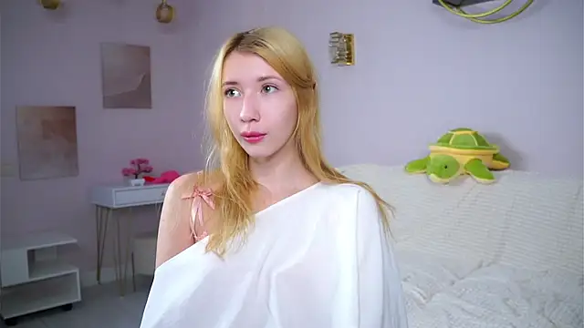 SunnivaCovil élő XXX-chatje