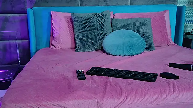 ElaraMorel Chat XXX live