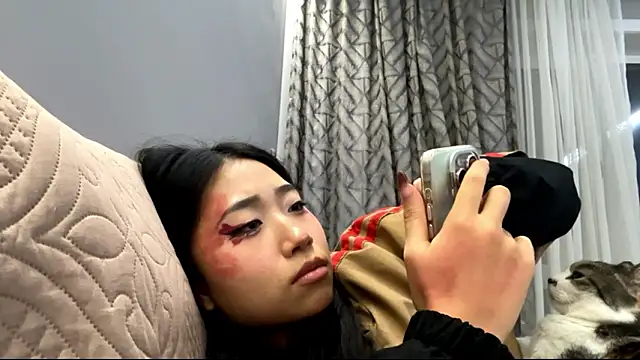 Chatroom XXX en direct de SweetMiaXO