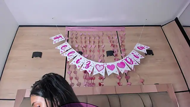 karol_lewiss Live XXX Chat