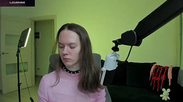 SharkyBaby 即時 XXX 聊天