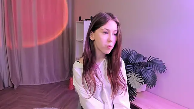 BetteSelbe 现场XXX聊天