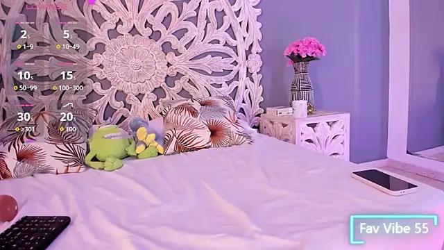 loraineblake 现场XXX聊天