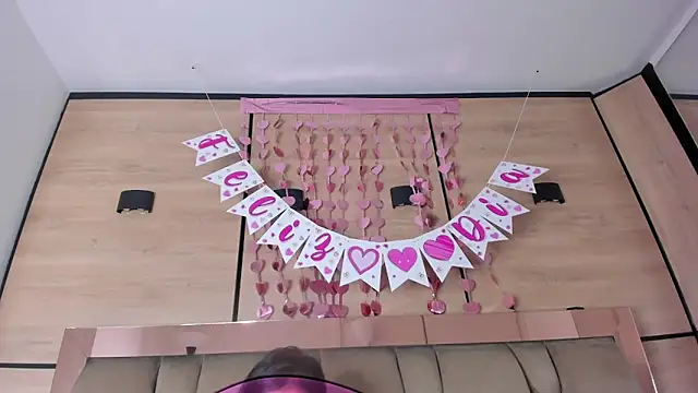 Chatroom XXX en direct de karol_lewiss