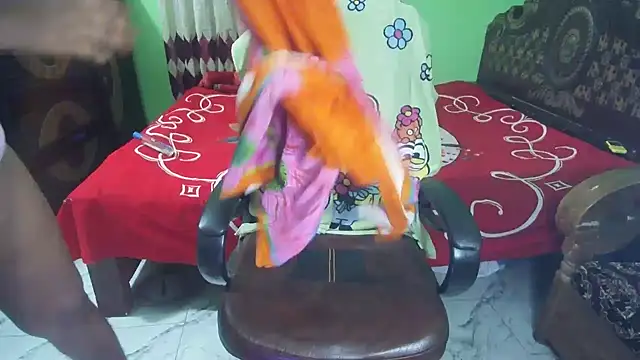 BengaliQueenStar – Naživo XXX chat