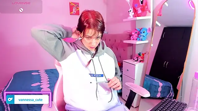 Chat XXX en directo de Vannessa__Shy