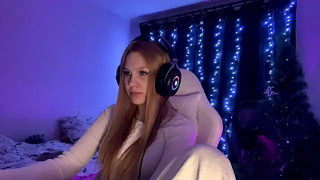 axin_burnell Show in webcam