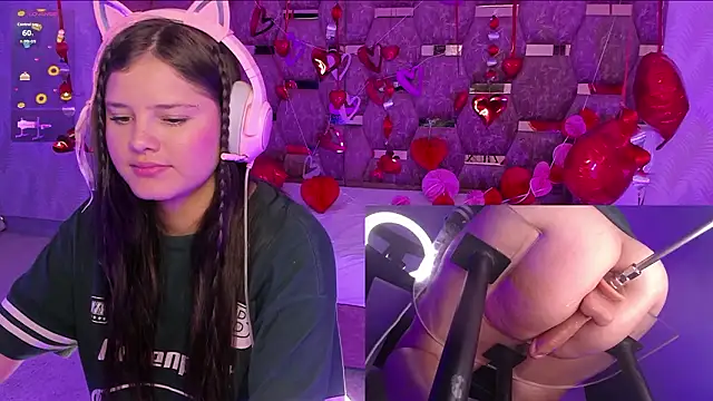 Trianna__: онлайн-секс-чат