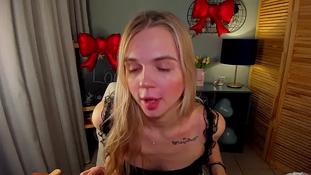 XXX chat uživo modela Aria69Stars